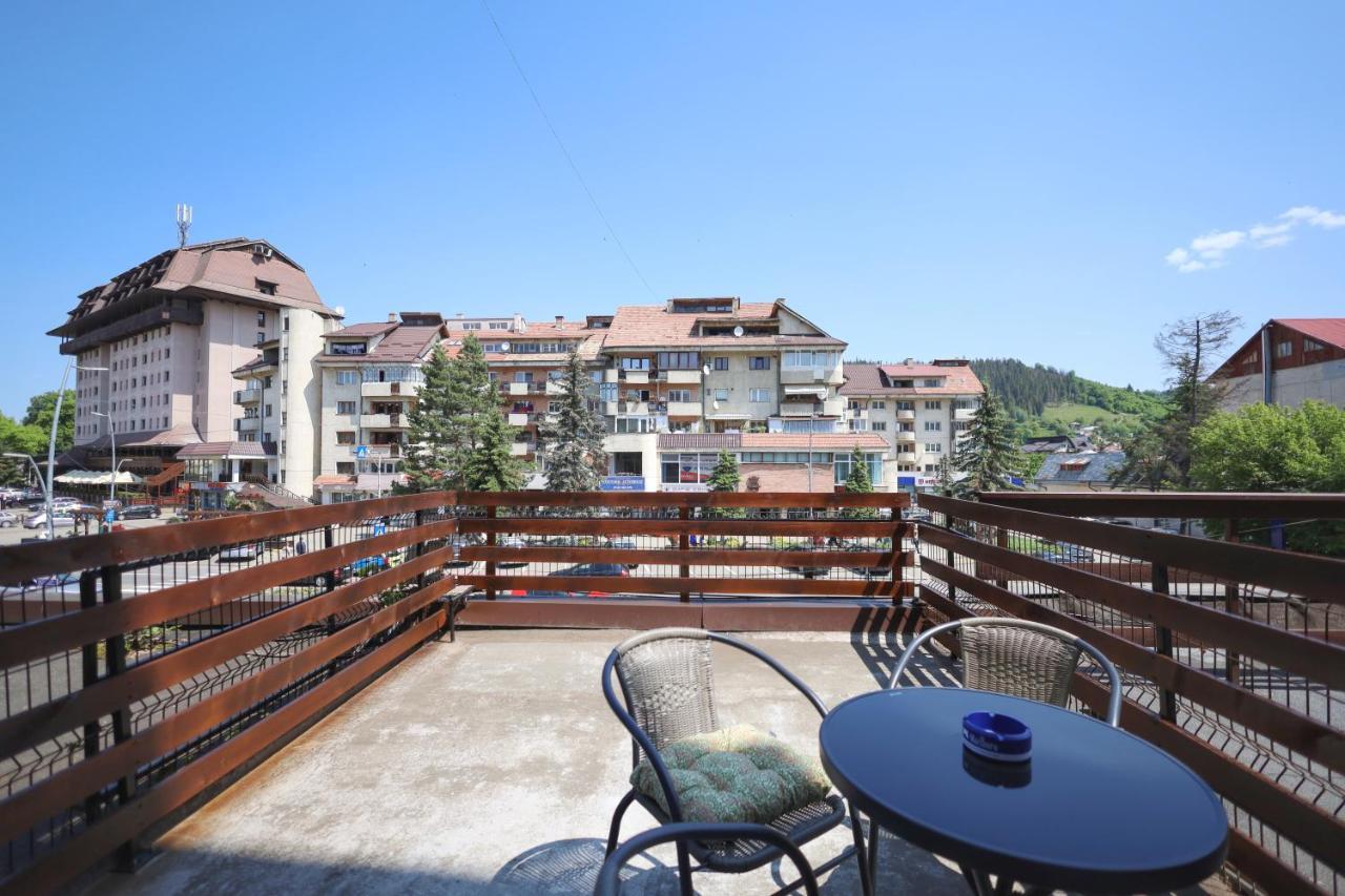 Apartament Patrick Gura Humorului Esterno foto
