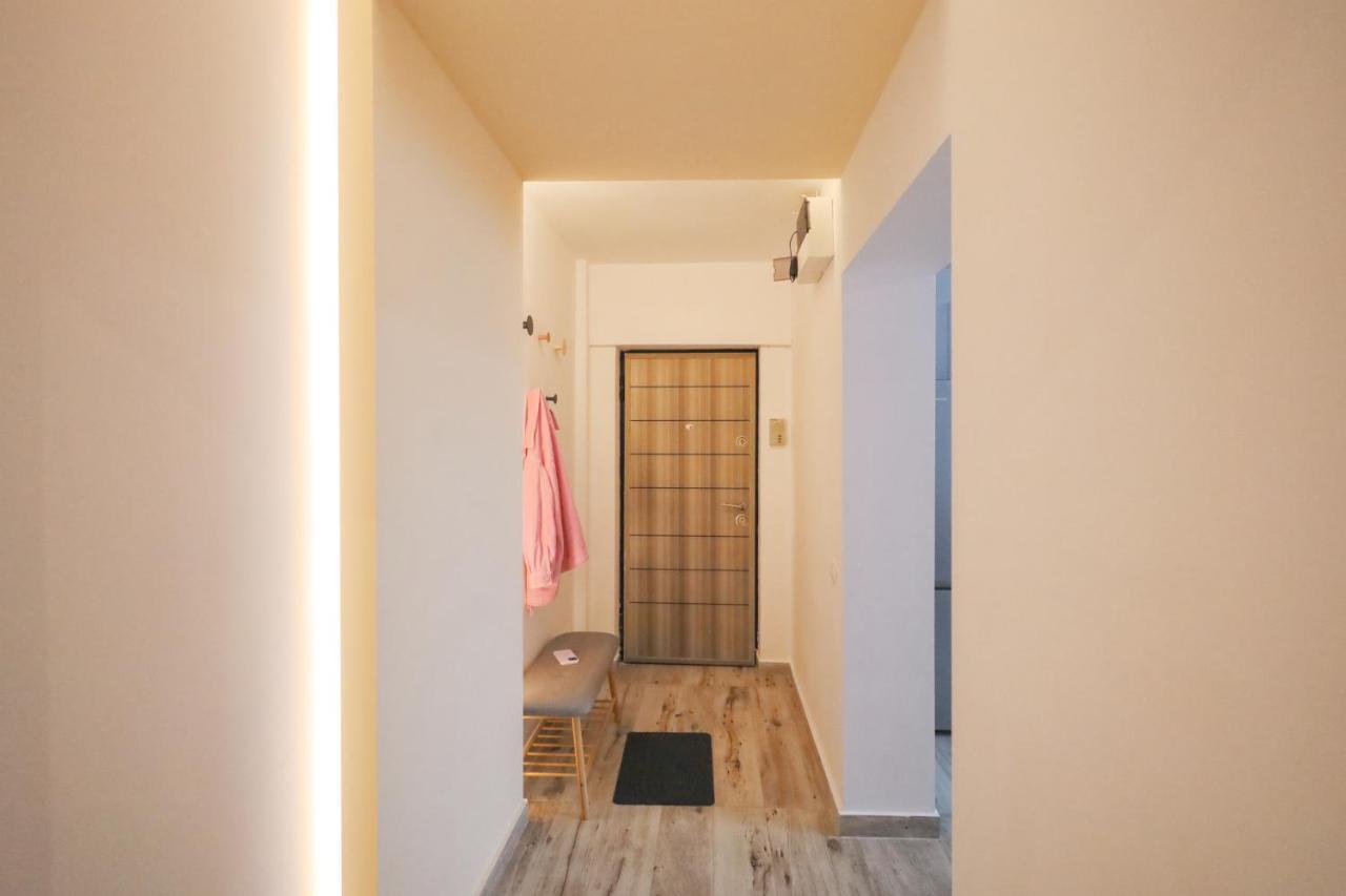 Apartament Patrick Gura Humorului Esterno foto