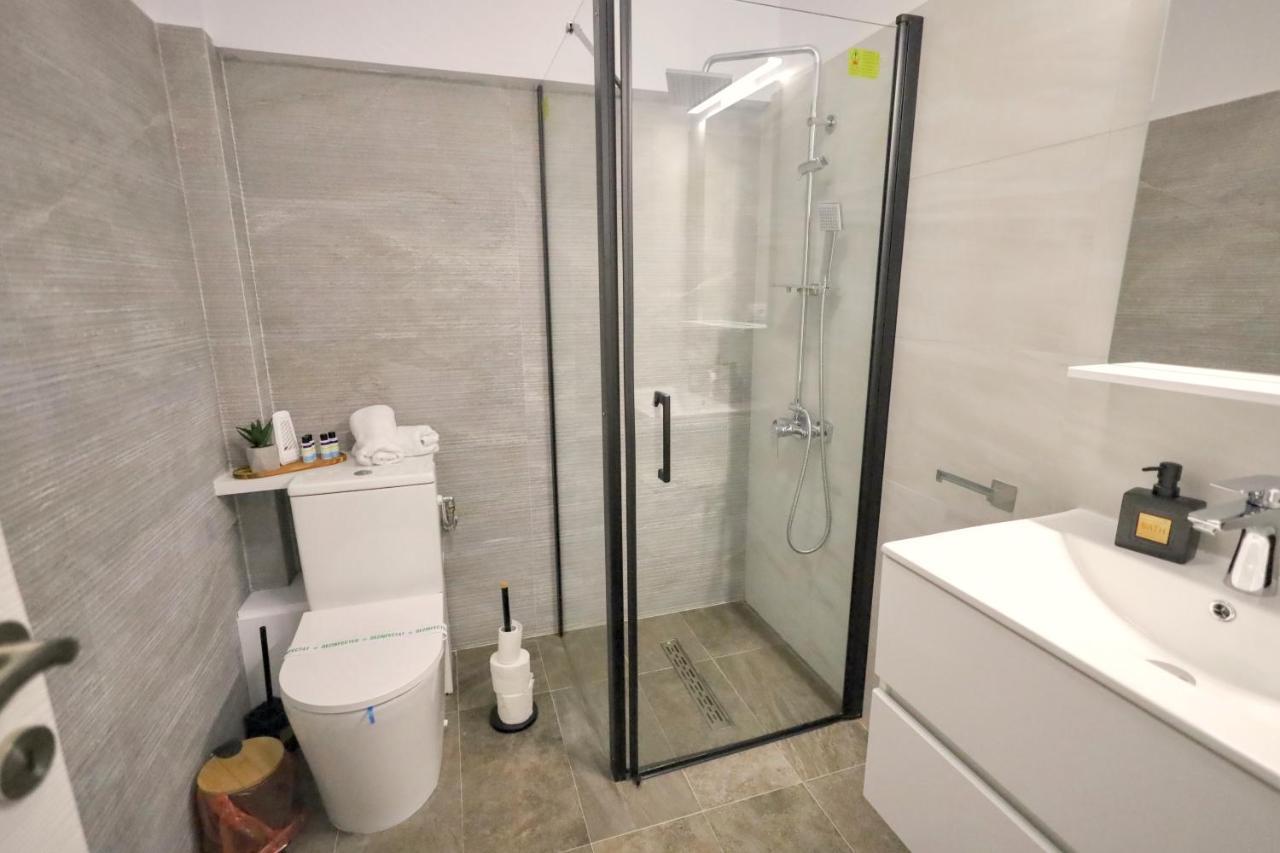 Apartament Patrick Gura Humorului Esterno foto