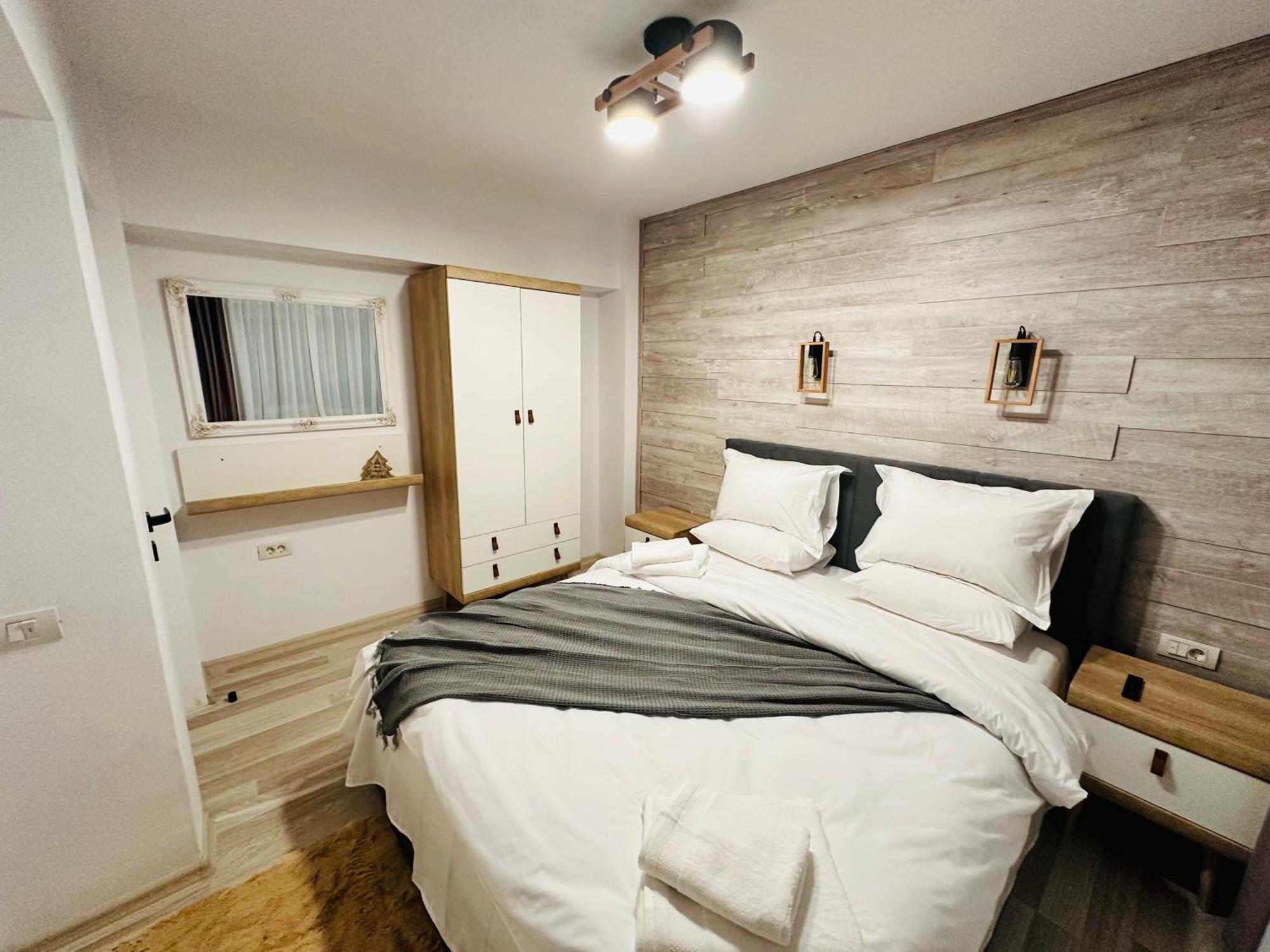 Apartament Patrick Gura Humorului Esterno foto